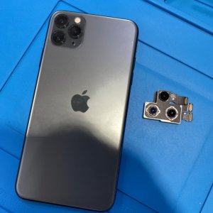 iPhone11ProMax カメラ交換