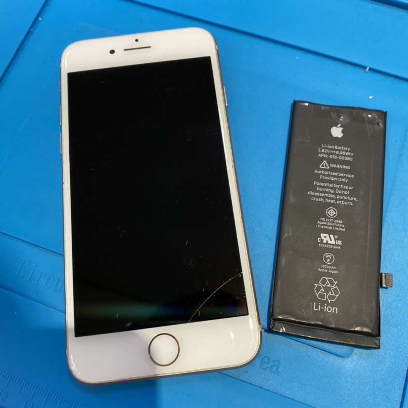 iPhone8 バッテリー交換
