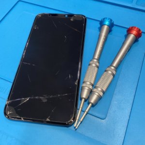 iPhone11Pro 液晶交換