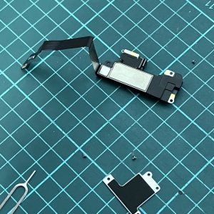 iPhoneXR “相手の声が聞こえない”