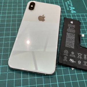 iPhoneXS バッテリー交換