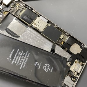 iPhone6　バッテリー交換