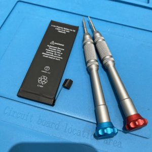 iPhone5s バッテリー交換