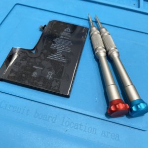 iPhone12ProMax バッテリー交換