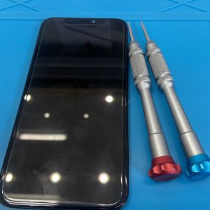 iPhoneXR　フロントパネル交換