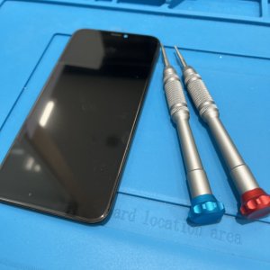 iPhone11Pro フロントパネル交換