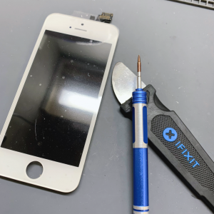 iPhone5 液晶交換