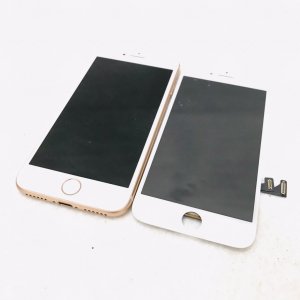 iPhone8 液晶交換修理