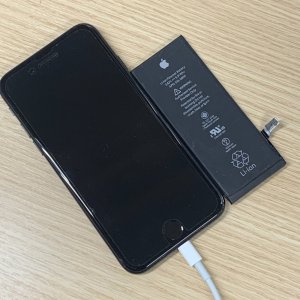 iPhone8 バッテリー交換修理