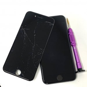 iPhone8 液晶交換修理