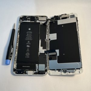 iPhone６S　ガラスパネル交換