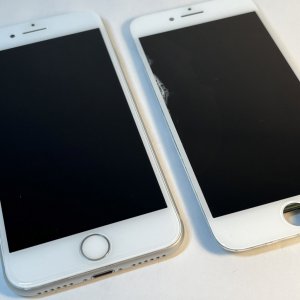 iPhone8 パネル交換