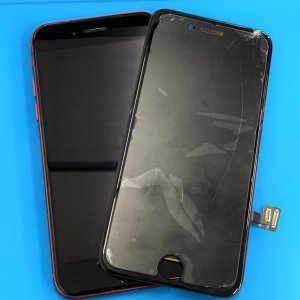 iPhoneSE2 パネル交換修理