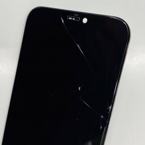 iPhone12 パネル交換