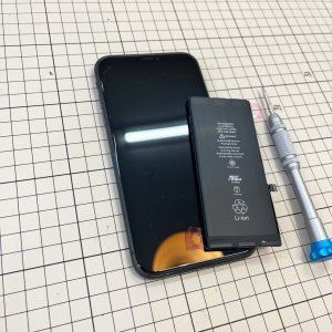 iPhone11　バッテリー交換