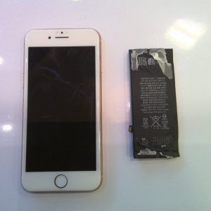 iPhone8バッテリー交換