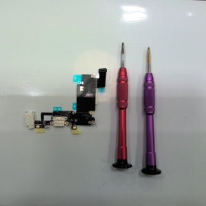 iPhone6SPlusライトニング交換