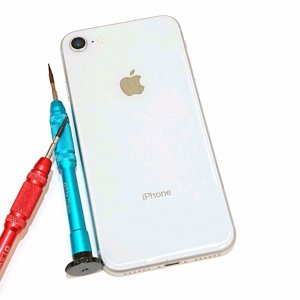 iPhone8 バッテリー交換