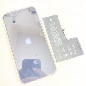 iPhoneXS バッテリー交換修理