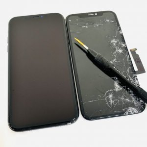 iPhoneXR液晶交換修理