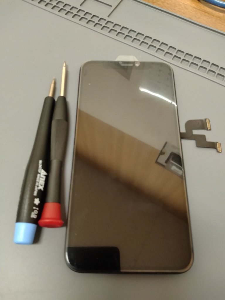 iPhoneXR 液晶交換