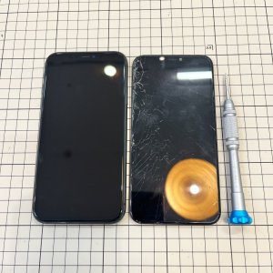 iPhone11 液晶交換