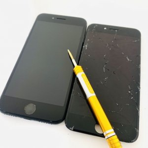 iPhone7フロントパネル交換修理