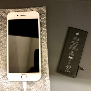 iPhone6s バッテリー交換