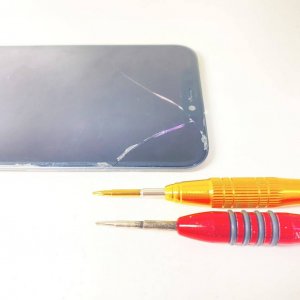 iPhone 11 液晶交換