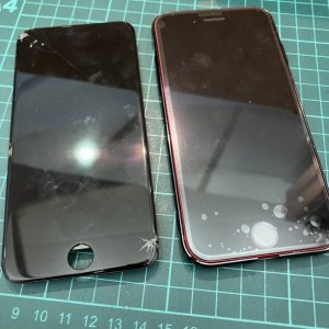 iPhoneSE 第2世代 パネル交換