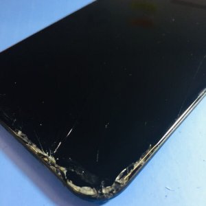 iPhone 11 フロントパネル交換