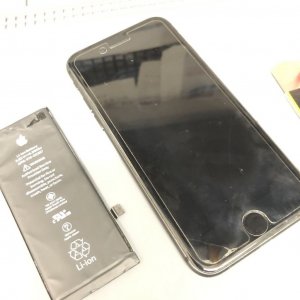 iPhoneSE2 バッテリー交換