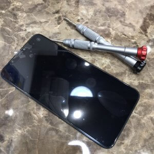 iPhone11Pro 液晶交換