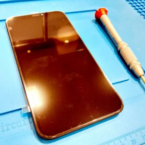 iPhoneXR ガラスパネル交換