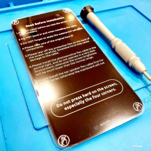 iPhone12 液晶交換