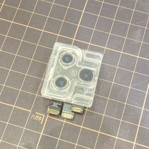 iPhone11ProMAX アウトカメラ交換修理
