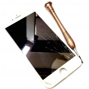 iPhone7 フロントパネル交換