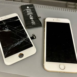 iPhone7 バッテリー フロントパネル 同時交換修理
