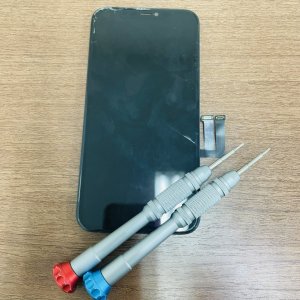 iPhone11 液晶交換