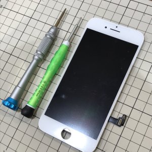 iPhone8 液晶交換
