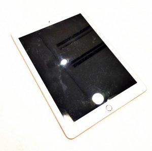 iPad第4世代 液晶交換