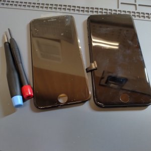 iPhone8　液晶交換