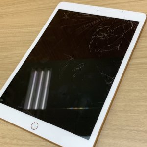 iPad8 ライトニング交換