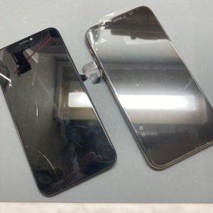 iPhoneXR 液晶画面 交換修理
