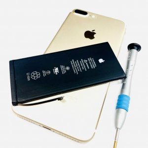 iPhone7plus バッテリー交換修理