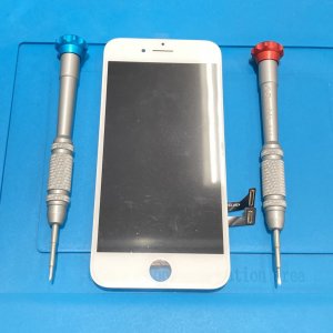 iPhone7 液晶交換修理