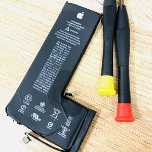 iPhone11Pro バッテリー交換 充電の持ちが短い等