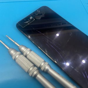 iPhone8 フロントパネル交換