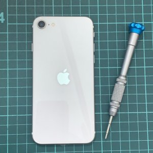 iPhoneSE2　バッテリー交換