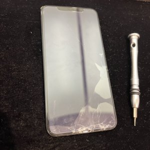 iPhoneXSMax　フロントパネル交換